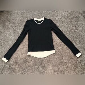 Long sleeve no Tex top with thumb holes